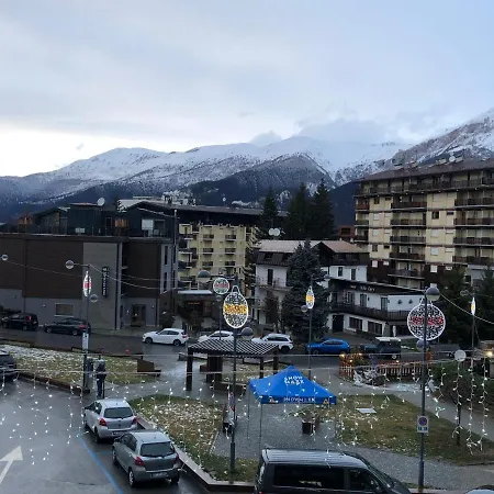 Monolocale Centro Citta' Con Vista Sulle Montagne Oulx