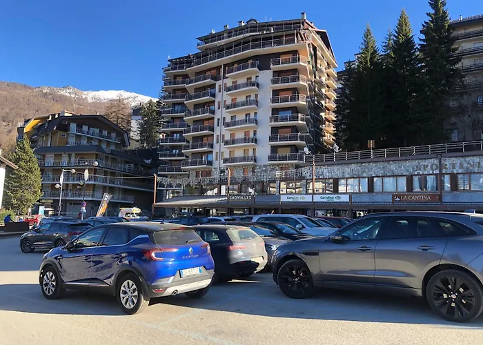 Monolocale Centro Citta' Con Vista Sulle Montagne 아파트